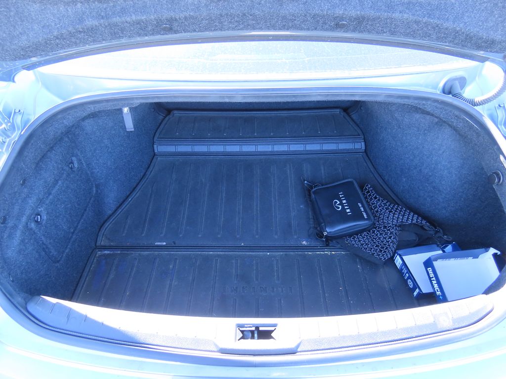 Thumbnail: 2017 INFINITI Q60 - 12