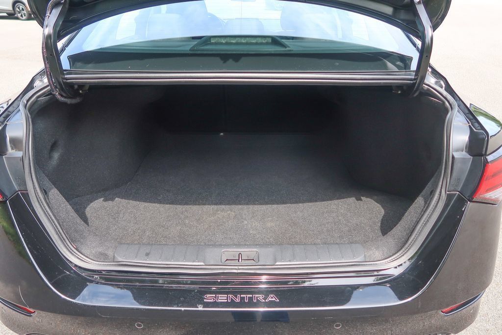 2023 Nissan Sentra SV Xtronic CVT