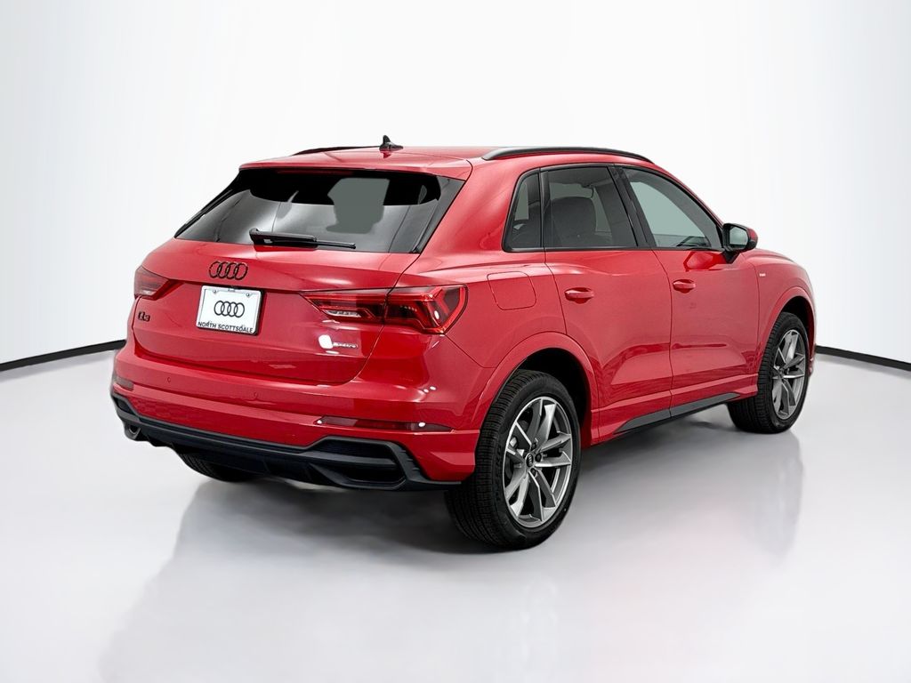 Thumbnail: 2025 Audi Q3 - 5
