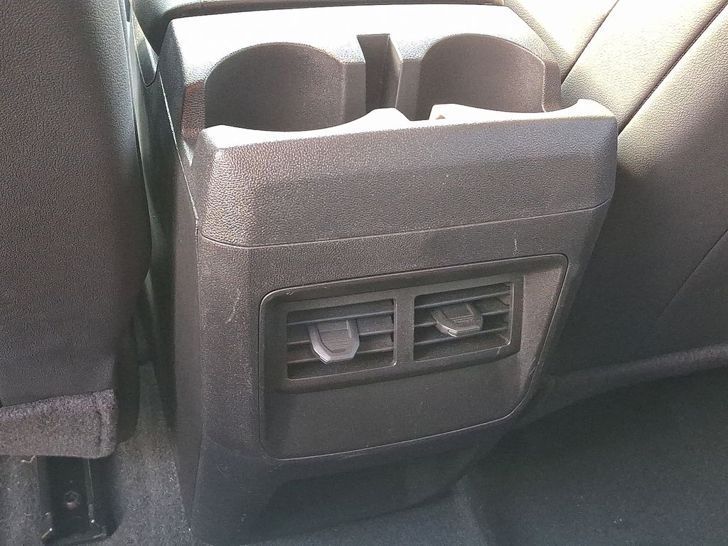 Thumbnail: 2024 Chevrolet Colorado - 11