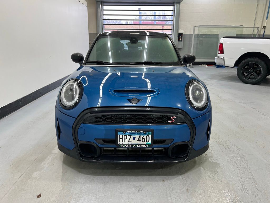 2022 MINI Cooper S 8