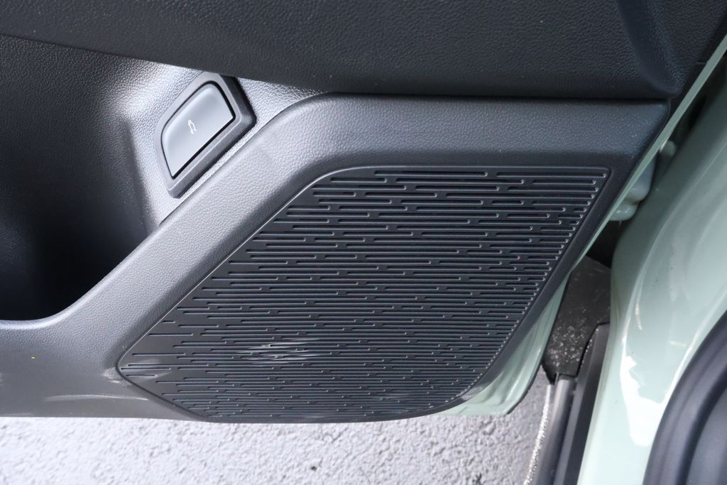 Thumbnail: 2026 Chevrolet Equinox - 18