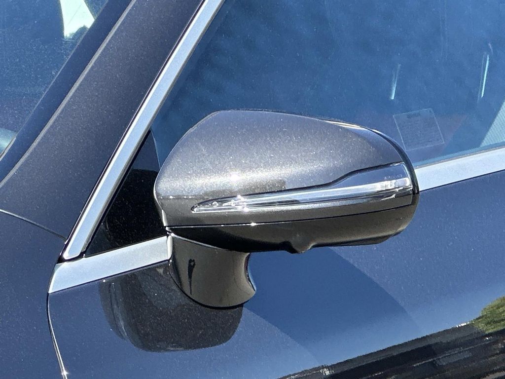 Thumbnail: 2023 Mercedes-Benz E-Class - 2