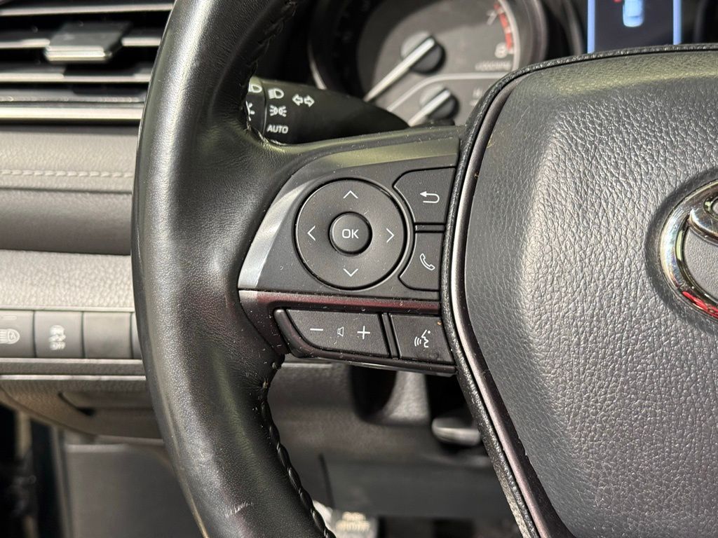 Thumbnail: 2023 Toyota Camry - 21