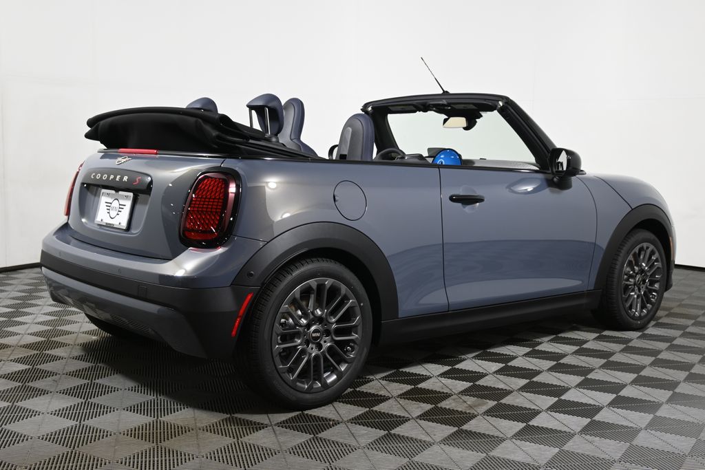 Thumbnail: 2026 MINI Cooper - 14