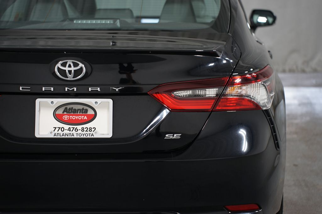 2023 Toyota Camry SE 10