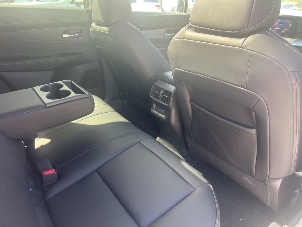 2025 Everest White Pearl Tricoat Nissan Murano SL AWD SUV