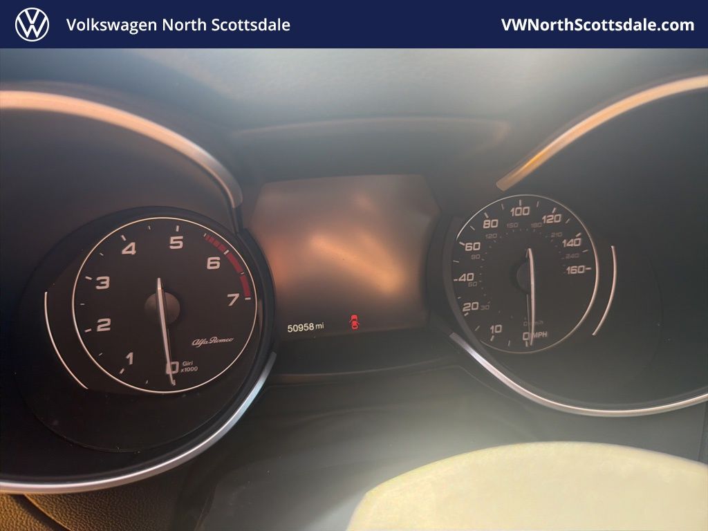 Thumbnail: 2020 Alfa Romeo Stelvio - 1