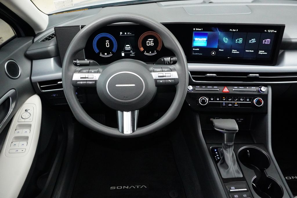 Used Car 2025 Hyundai Sonata  Se For Sale Under $25,000 In Weatherford, Texas