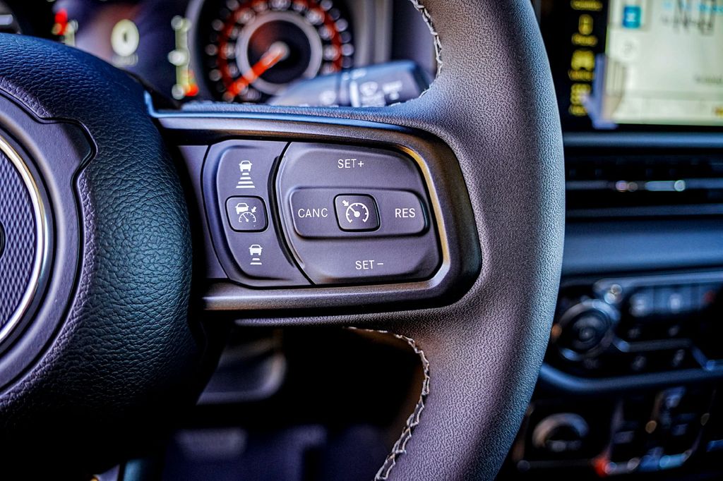 New Car 2025 Jeep Gladiator  For Sale Under $50,000 In Taylor, Texas