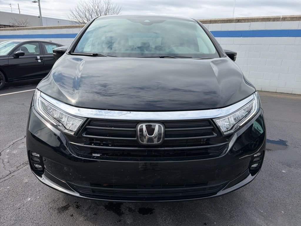 Thumbnail: 2023 Honda Odyssey - 8