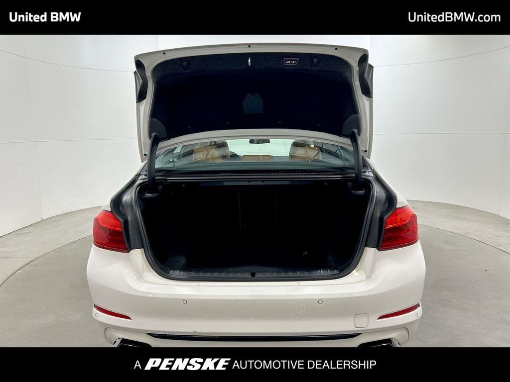 2019 BMW 5 Series 540i 22