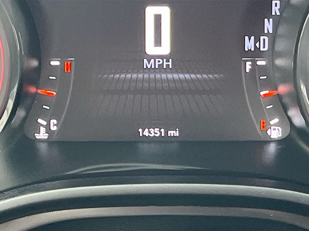 Used 2022 Black Dodge SXT image 12