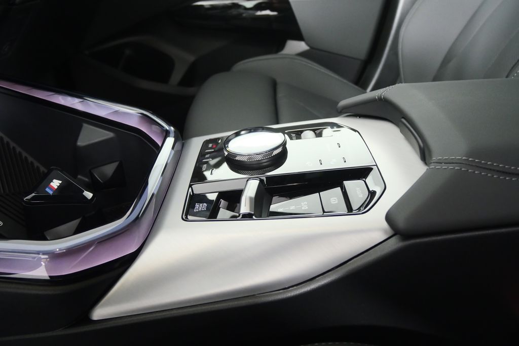 Thumbnail: 2026 BMW X3 - 22