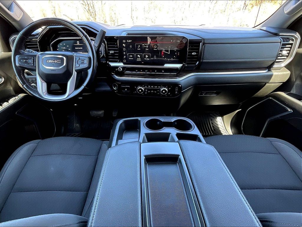 2022 GMC Sierra 1500 — photo 21