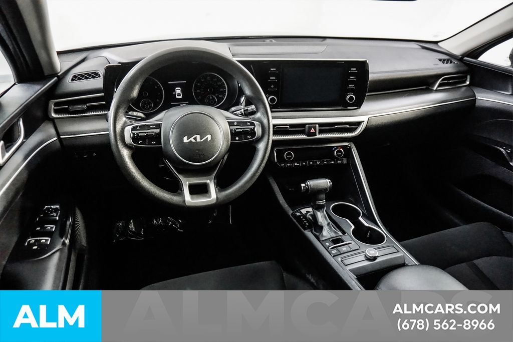 Used 2022 Silver Kia LX image 22