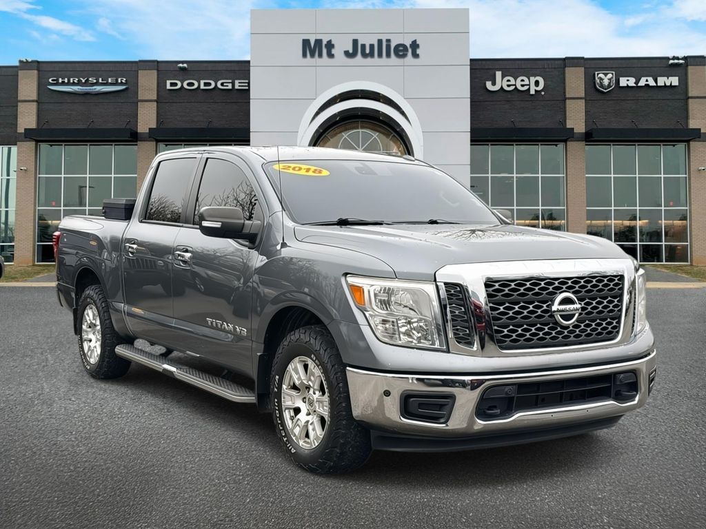 2018 Nissan Titan SV Crew Cab 4WD