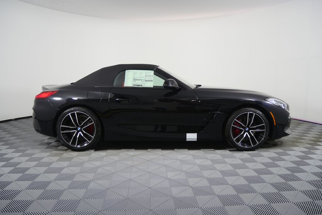 Thumbnail: 2026 BMW Z4 - 2