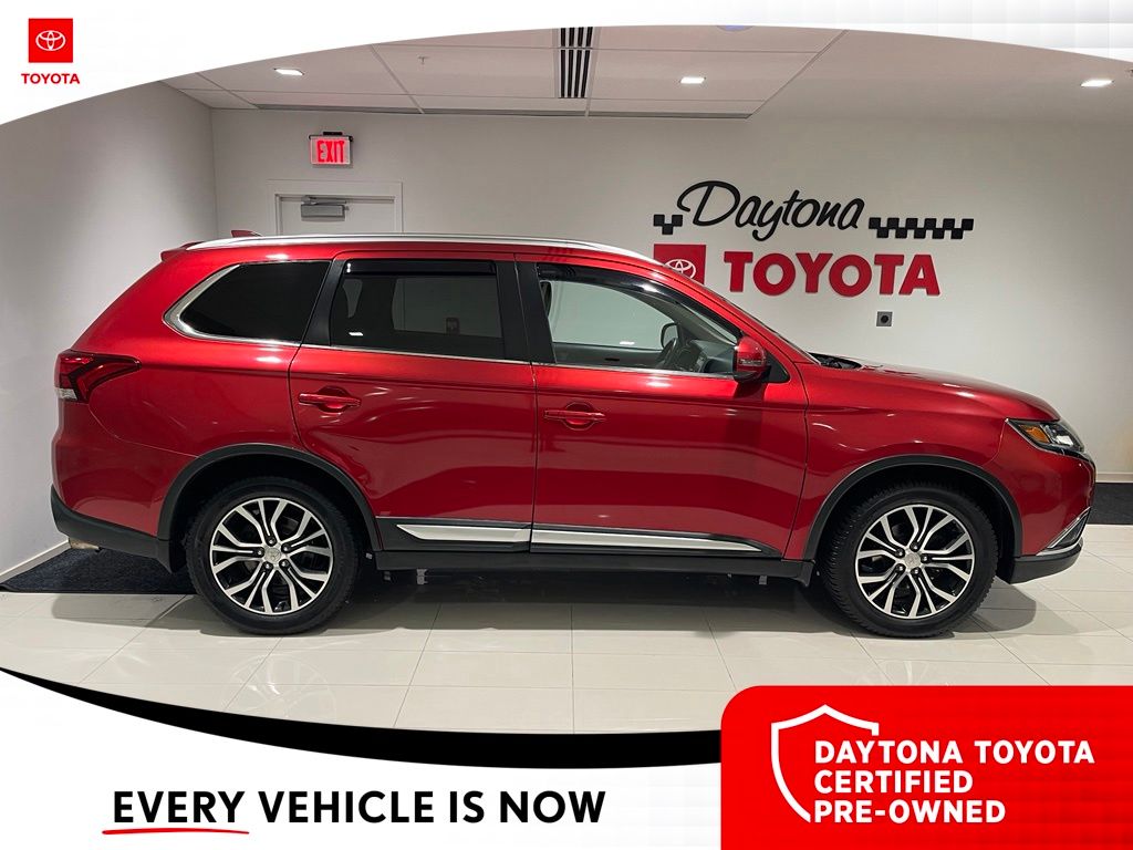 Used 2017 Mitsubishi Outlander SUV