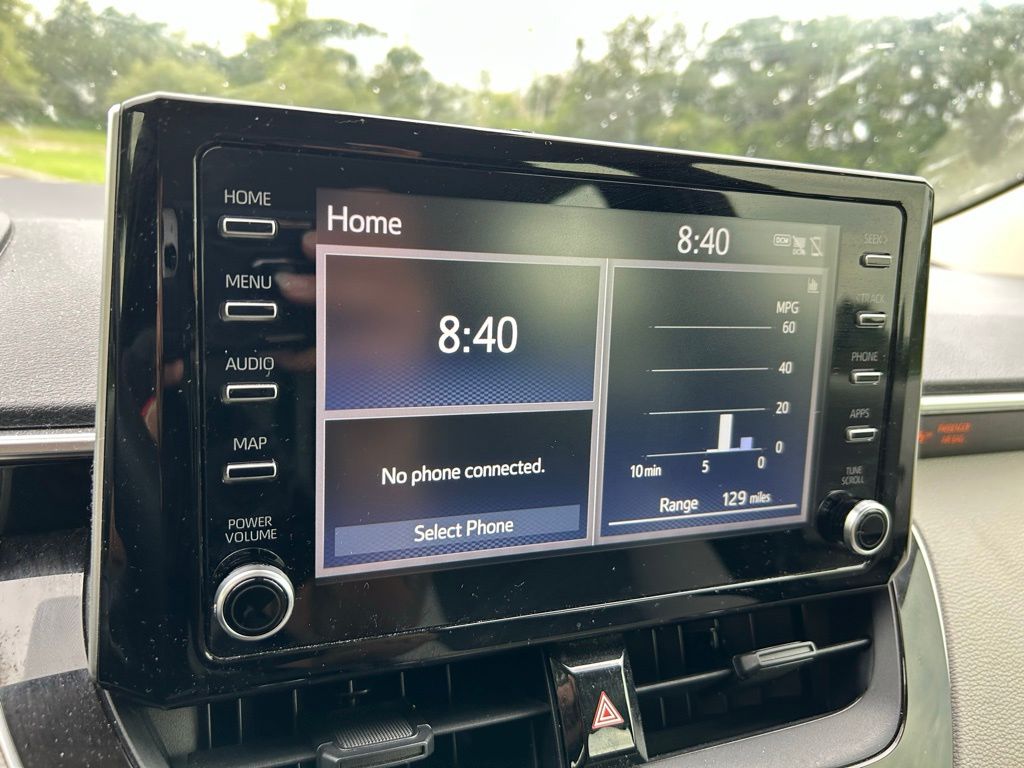 2020 Toyota Corolla LE 23