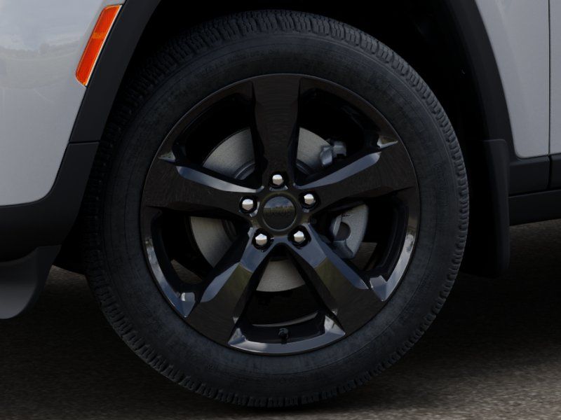 New 2026 White/off-white Jeep Limited image 8