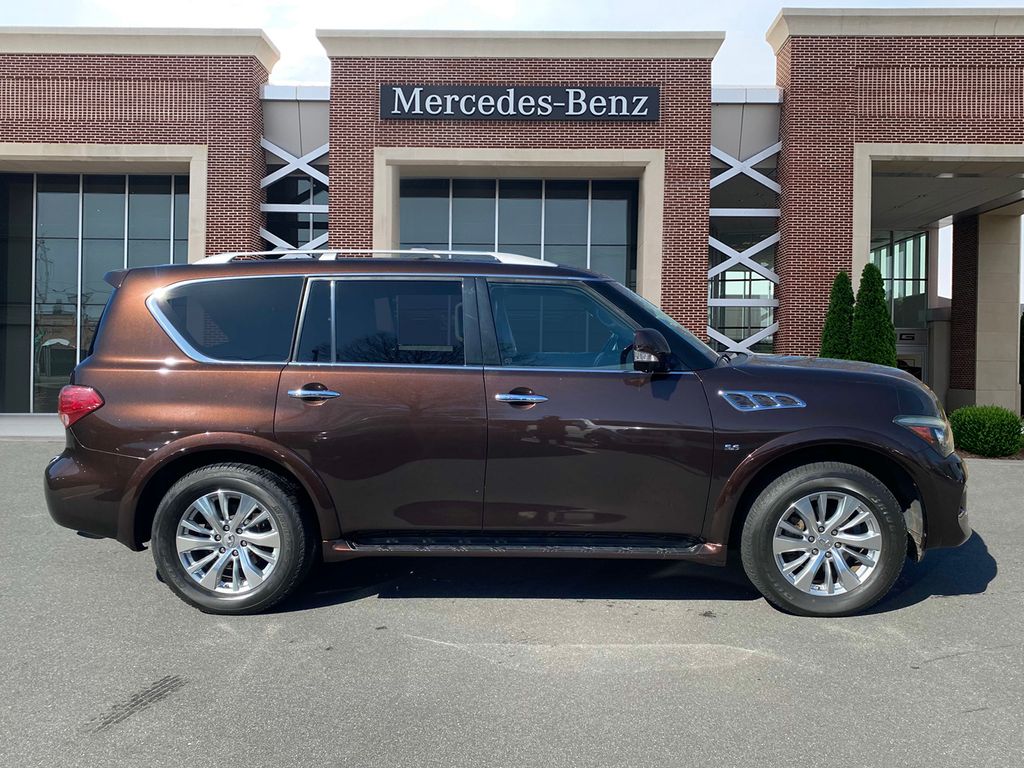 2017 INFINITI QX80 Base 4