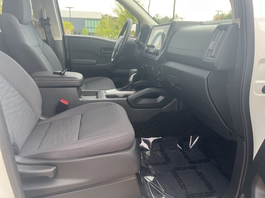 2025 Glacier White Nissan Frontier S 4X4 Truck