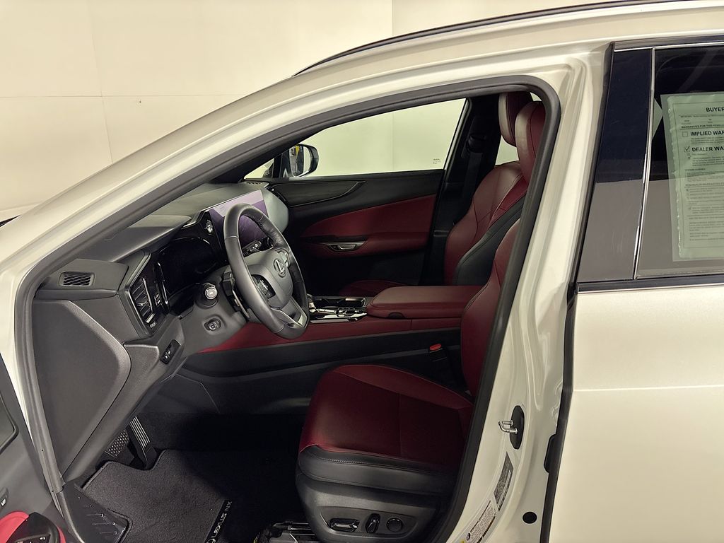 2022 Lexus NX 450h+ Luxury