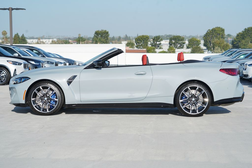 Thumbnail: 2027 BMW M4 - 6