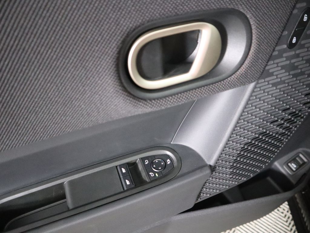 Thumbnail: 2026 MINI Cooper - 23