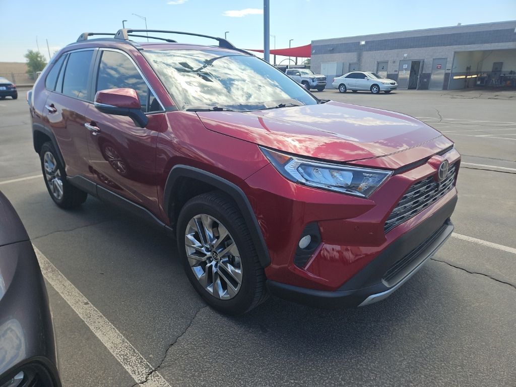 Thumbnail: 2021 Toyota RAV4 - 6