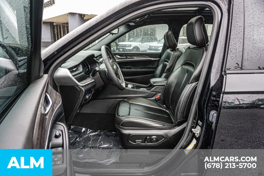 Used 2024 Black Jeep 4xe image 19