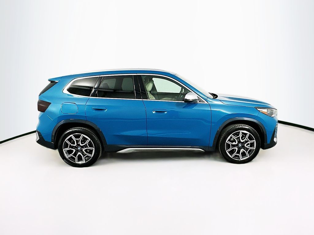 2023 BMW X1 xDrive28i 4