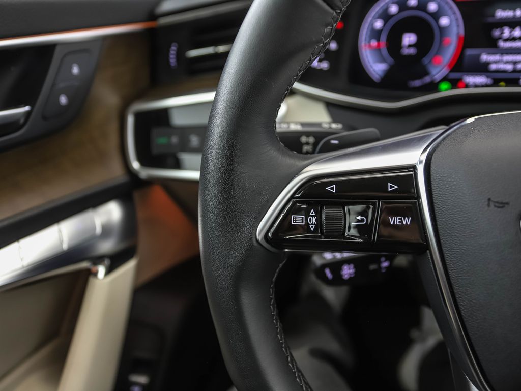 Thumbnail: 2025 Audi A6 - 12