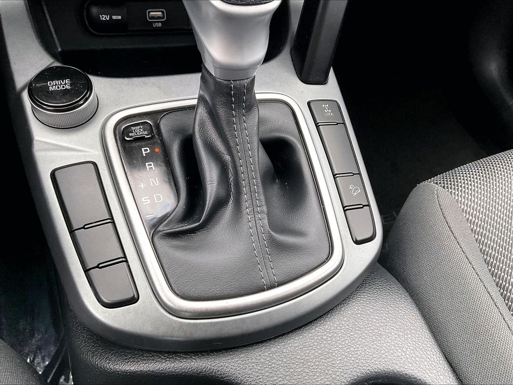 2023 Kia Seltos — photo 31