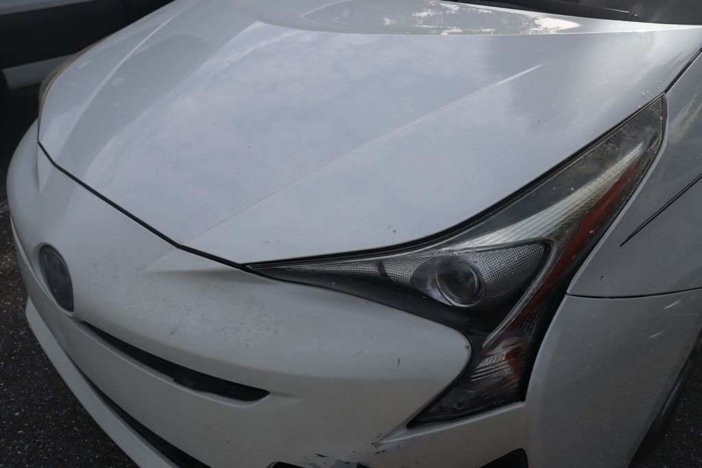 Thumbnail: 2017 Toyota Prius - 3