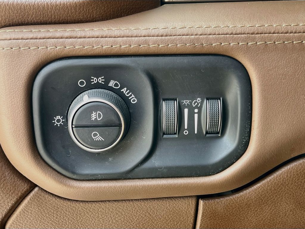 2021 Ram 2500 Longhorn White at Autostrade