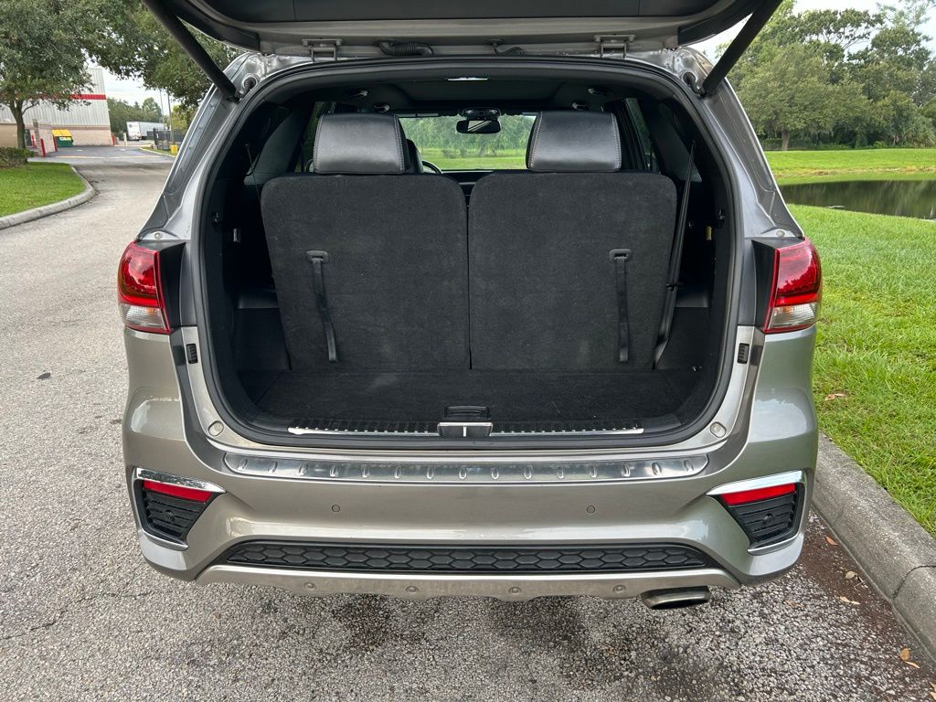 Thumbnail: 2019 Kia Sorento - 10
