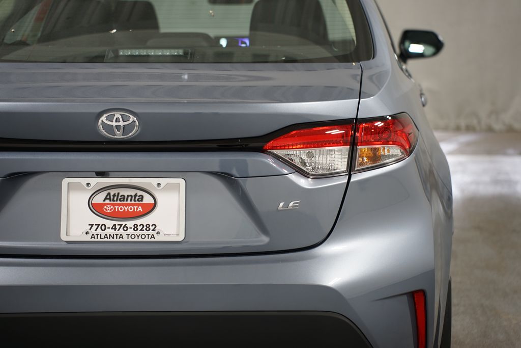 2025 Toyota Corolla LE 10