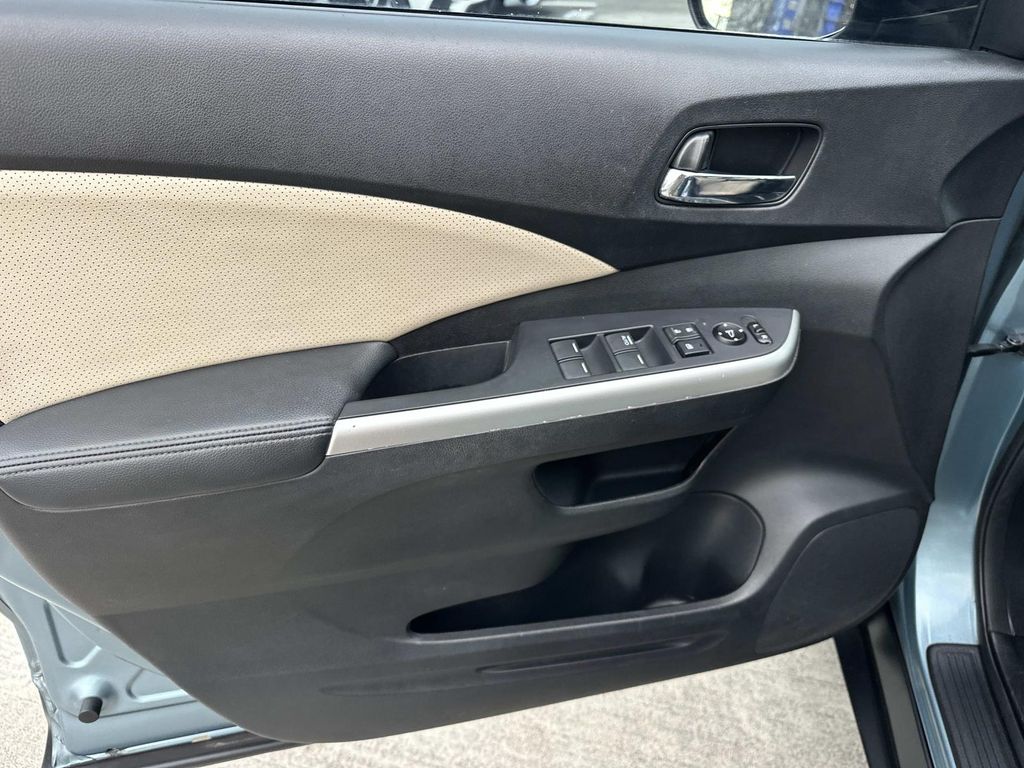 Thumbnail: 2016 Honda CR-V - 30