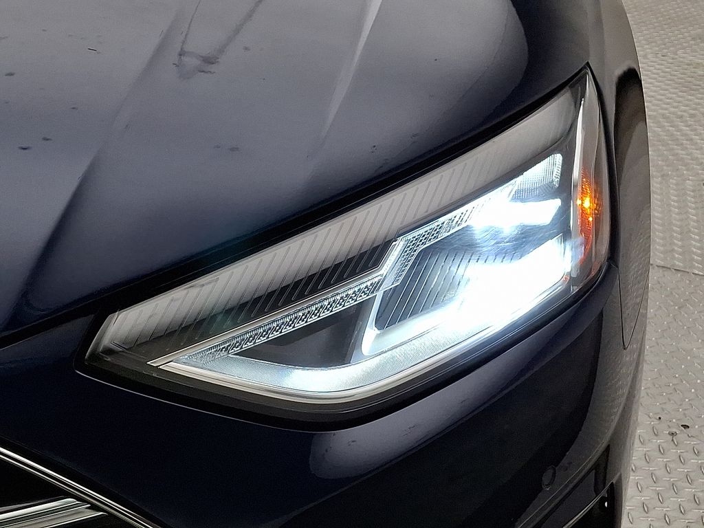 2021 Audi A4 Premium 9