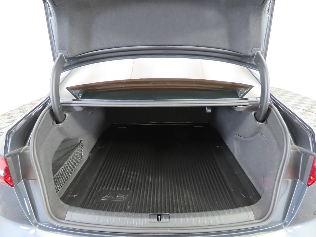 Thumbnail: 2022 Audi A6 - 27