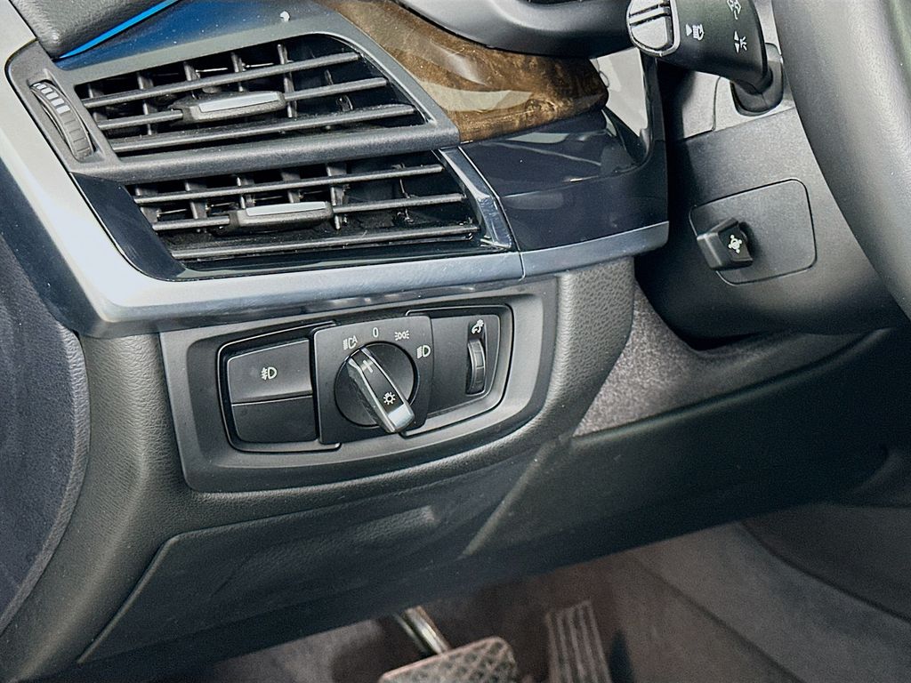 Thumbnail: 2018 BMW X5 - 10