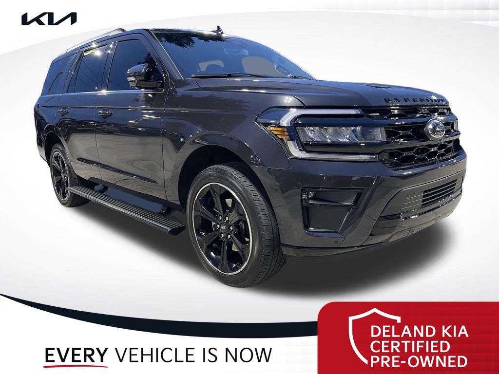 2024 Ford Expedition Limited 4X4's photo