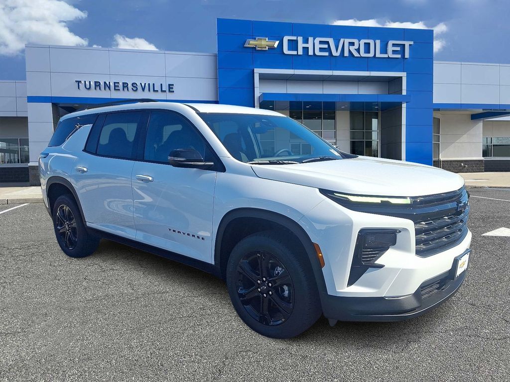 Thumbnail: 2027 Chevrolet Traverse - 2