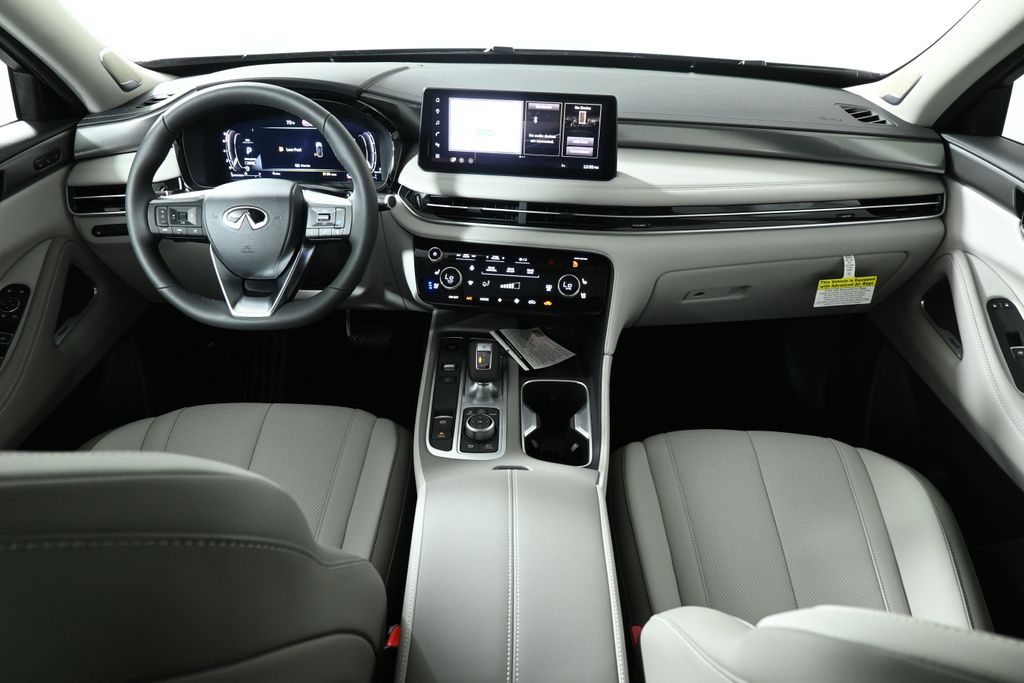 Thumbnail: 2026 INFINITI QX60 - 4