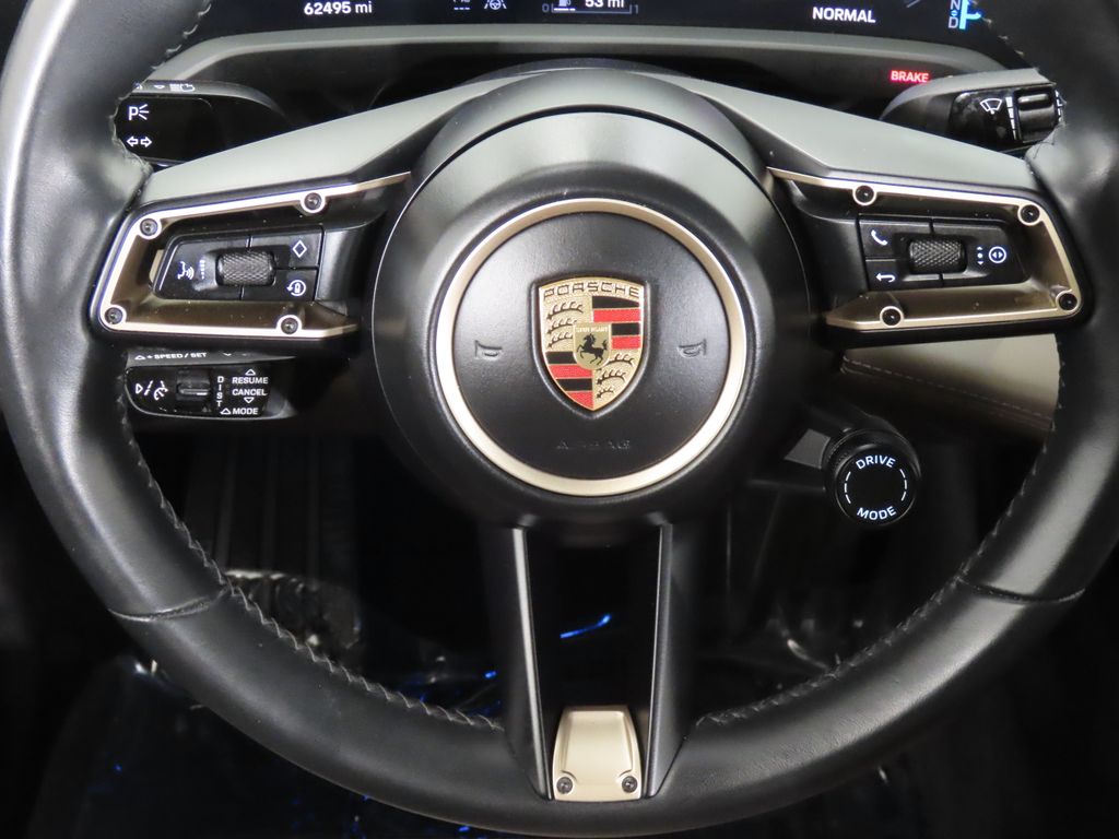 Thumbnail: 2021 Porsche Taycan - 17