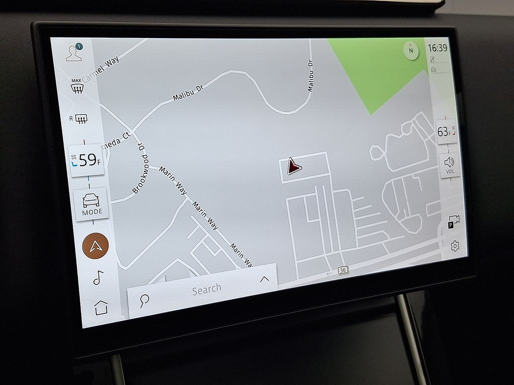 Thumbnail: 2026 Land Rover Range Rover Velar - 12