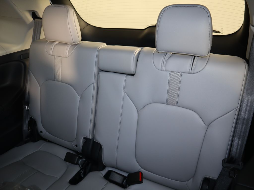 Thumbnail: 2025 Honda Pilot - 23