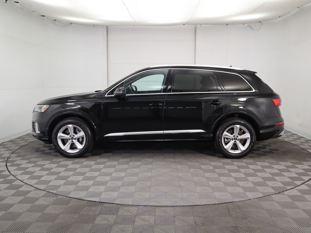 2023 Audi Q7 Premium Plus 8